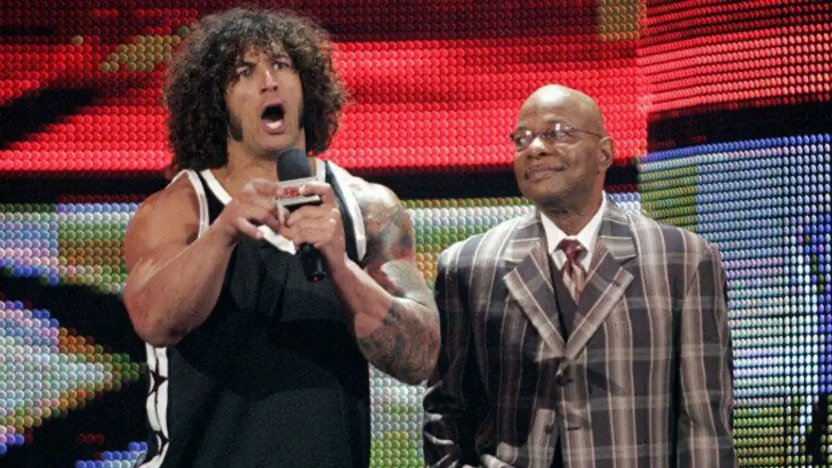 Ricky ortiz teddy long holla holla holla